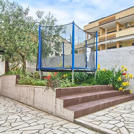 Apartment Mandic *