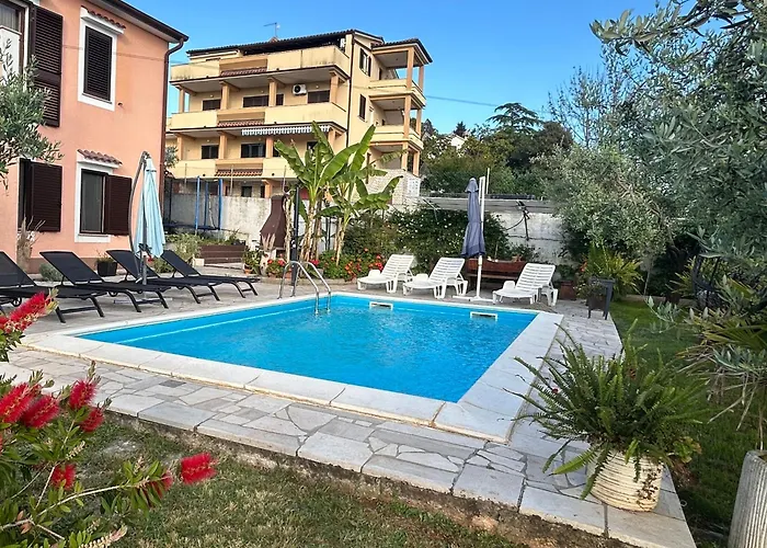 Mandić Apartament *