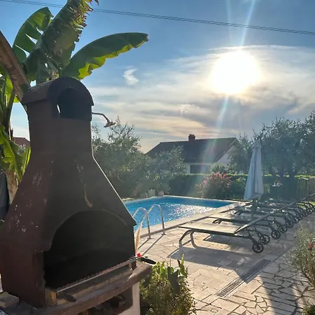 Mandic Апартаменты Пула