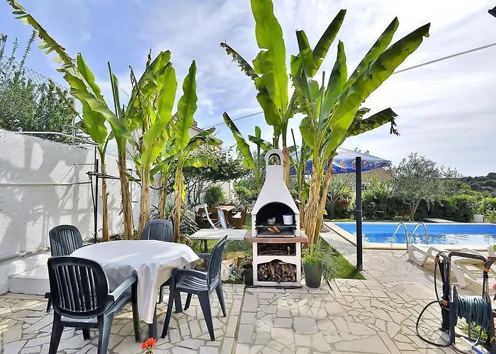 Mandic Apartman Póla